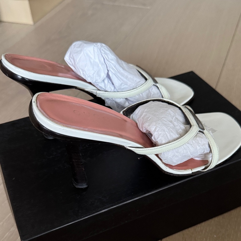 Gucci Cream/white Leather Square-Toe Slide Heels with Pink Insole - Picture 4 of 11